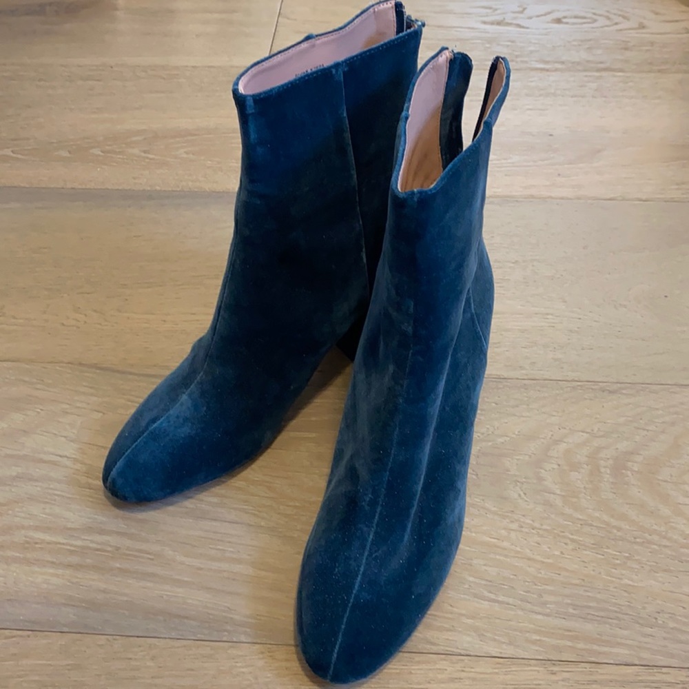 NWOT J. Crew Velvet Booties